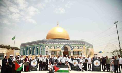 طهران تستضيف عائلات الشهداء الفلسطينيين
